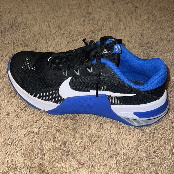 Nike Metcon Training Shoes - Picture 2 of 3